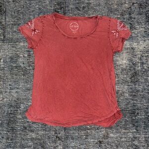Lucky Brand Women's Coral Embroidered Tee